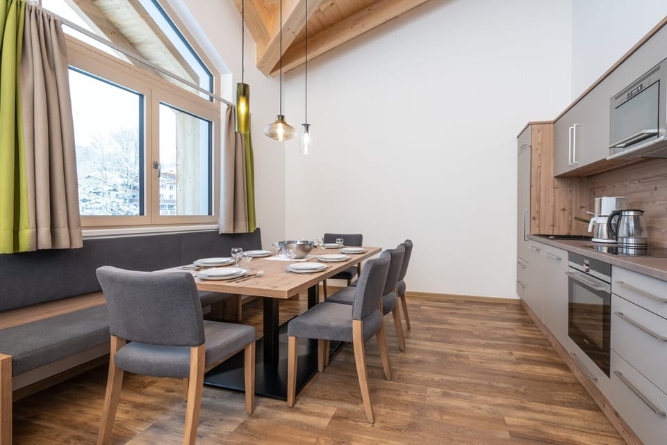 Chalet | Dining