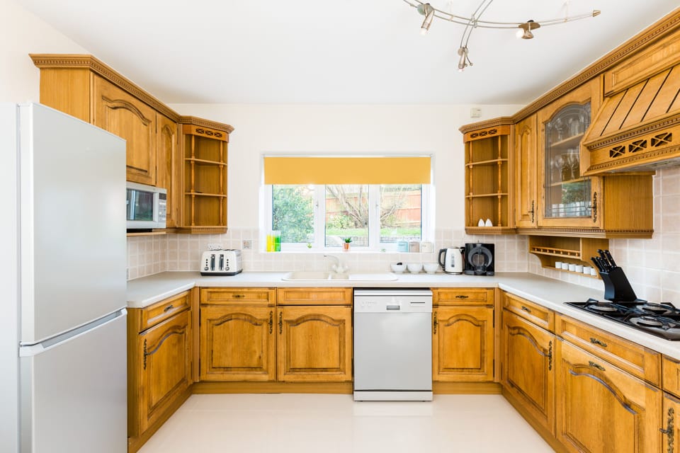 House, Private Bathroom (4 Bed  Nec/Bhx/Snowdome) | Private kitchen | Highchair