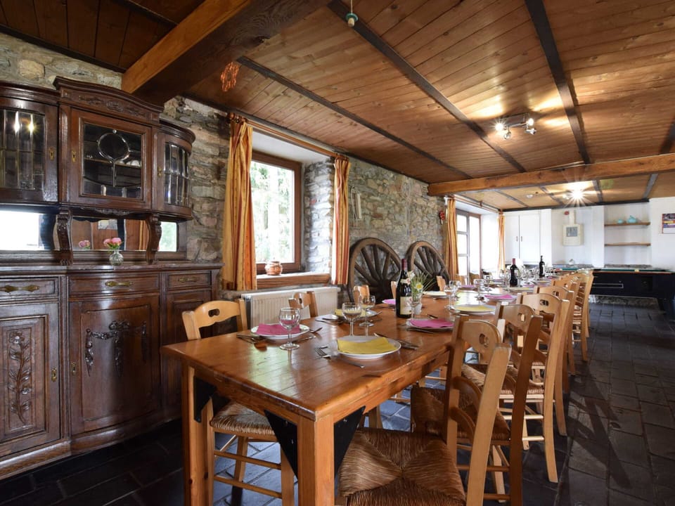 Cottage | Dining