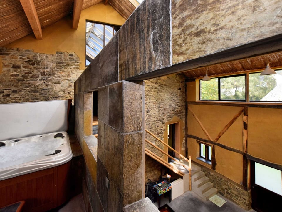 House | Spa treatment