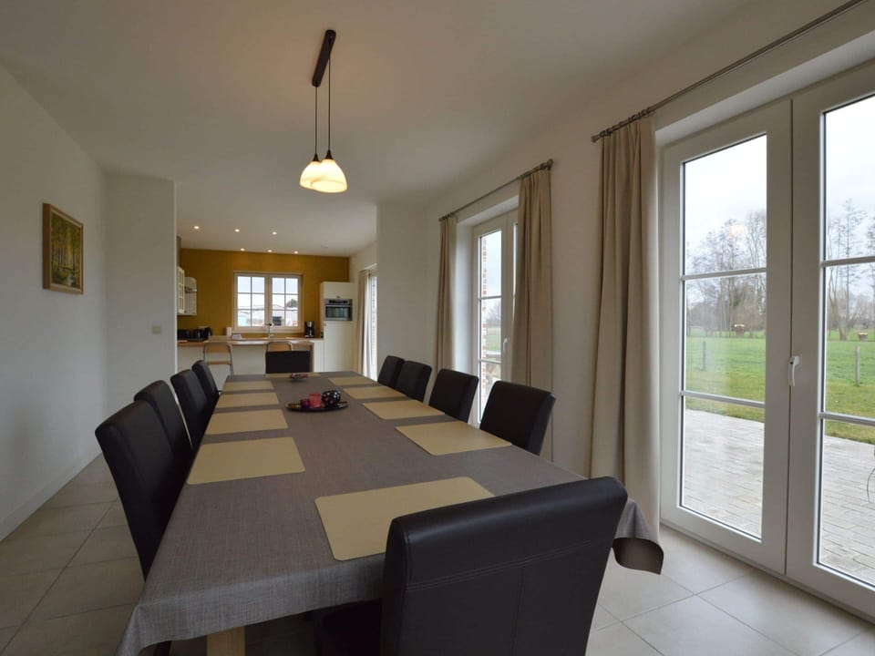 House | Dining