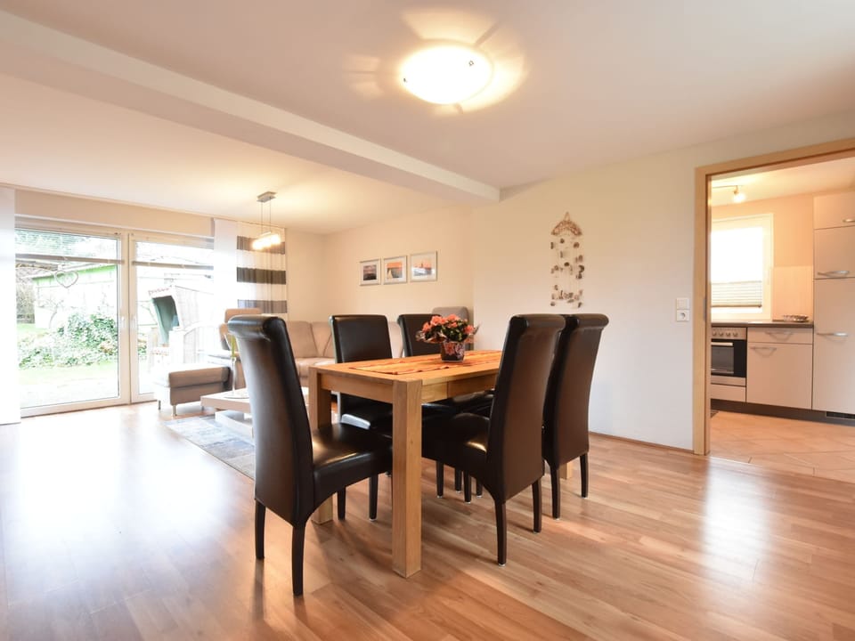 House | Dining