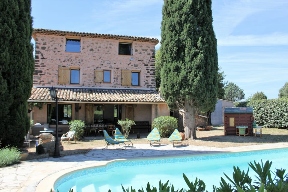 Villa | Exterior