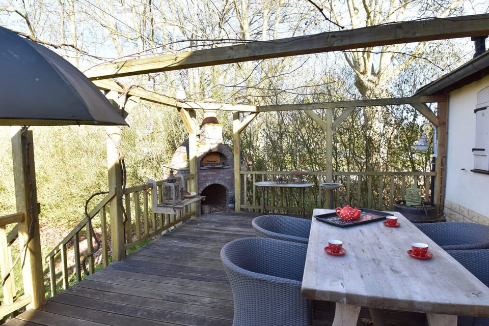 House | Balcony