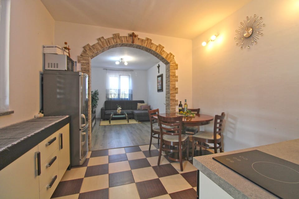 Standard House, 1 Bedroom (21162) | Living area | Flat-screen TV