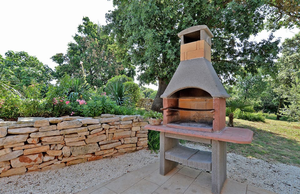 BBQ/picnic area