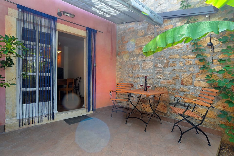 Standard House, 1 Bedroom (24881) | Terrace/patio