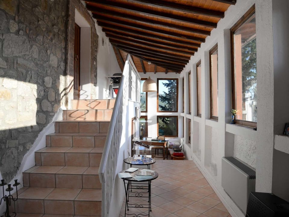 House | Reception