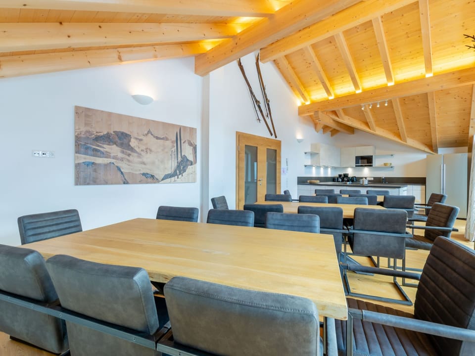 Chalet | Dining