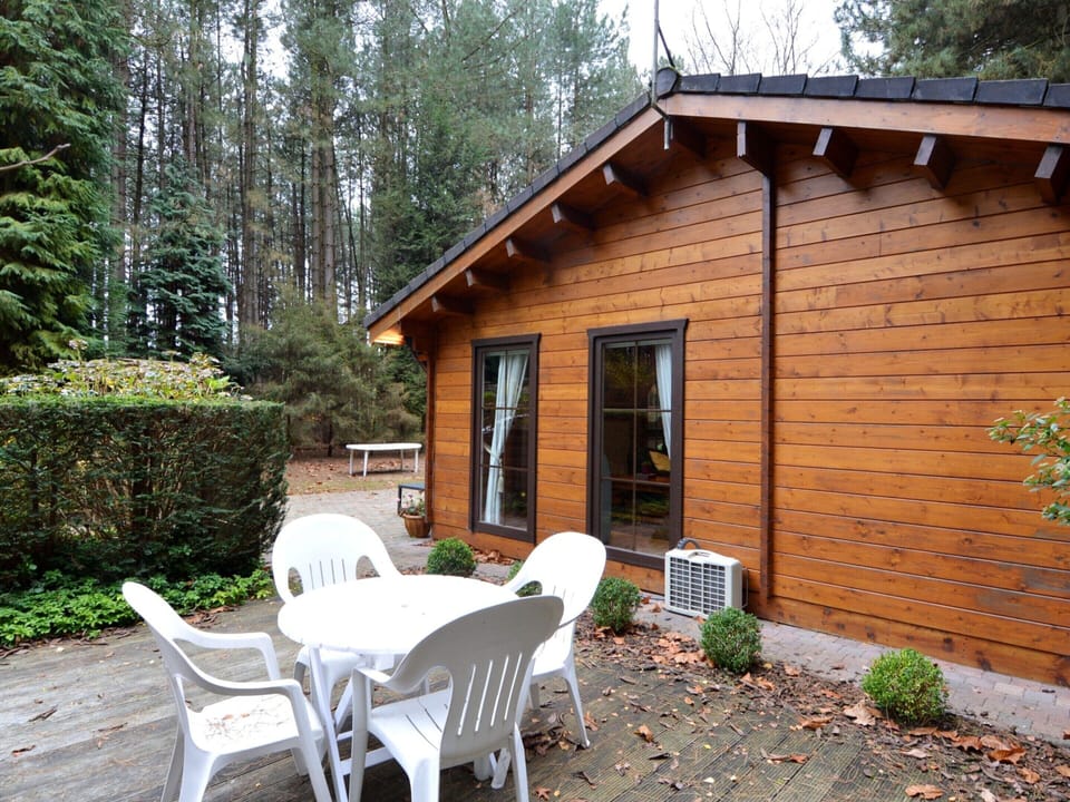Chalet | Dining
