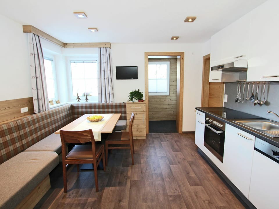 Apartment | Private kitchen