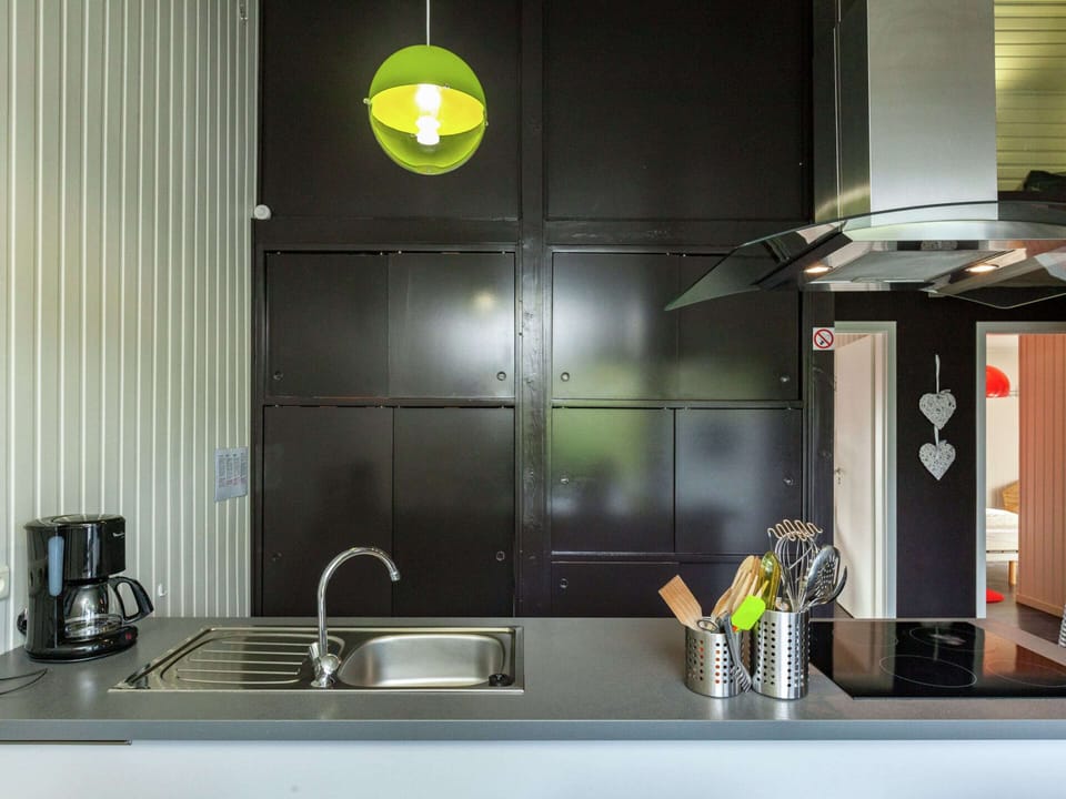 Chalet | Private kitchen | Microwave, highchair