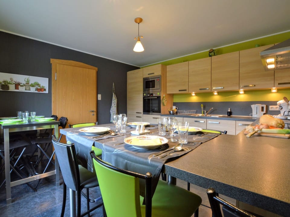 House | Dining