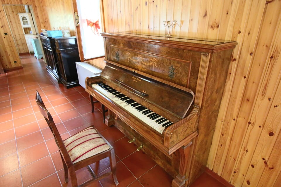 Chalet | Interior detail