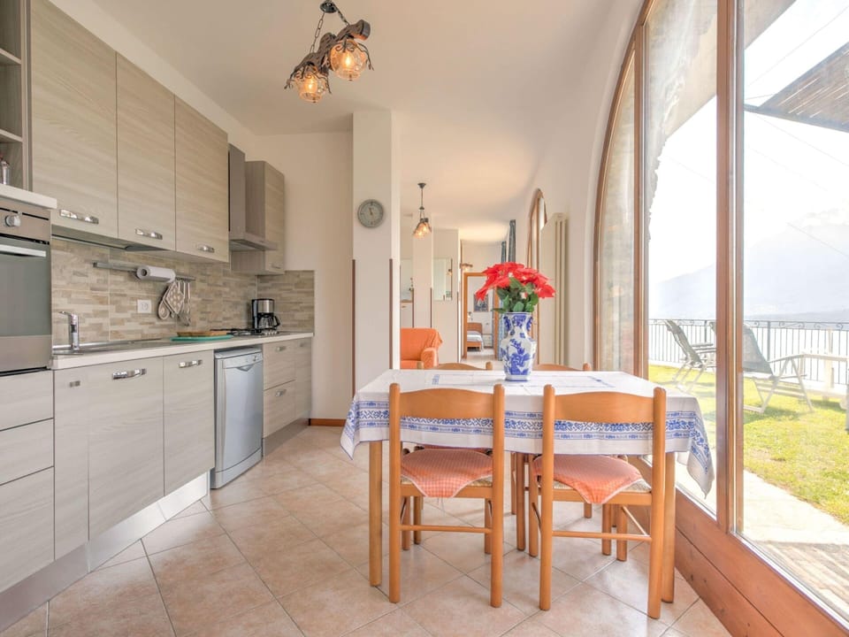 Apartment | Private kitchen | Highchair
