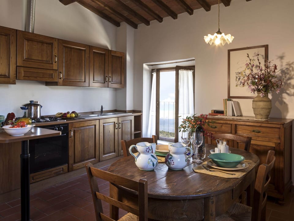 Apartment | Private kitchen | Highchair