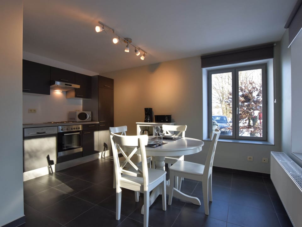 House | Dining