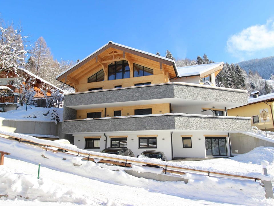 Chalet | Exterior