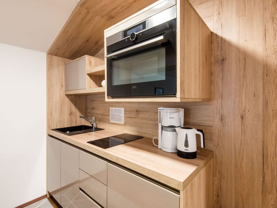 Apartment | Private kitchen | Electric kettle