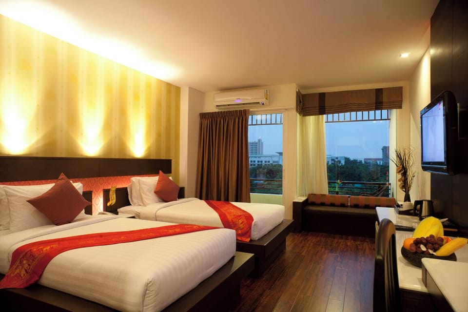 In-room safe, desk, iron/ironing board (on request), WiFi (free)