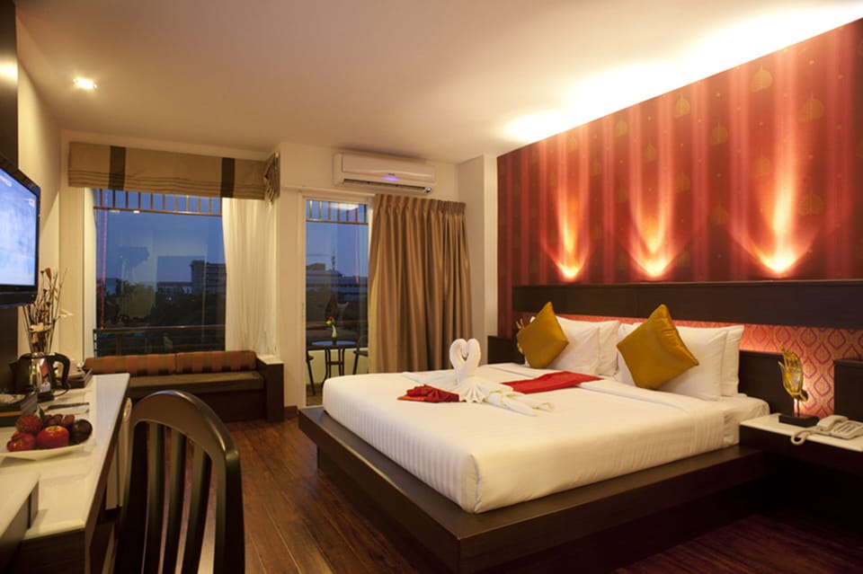 In-room safe, desk, iron/ironing board, free WiFi