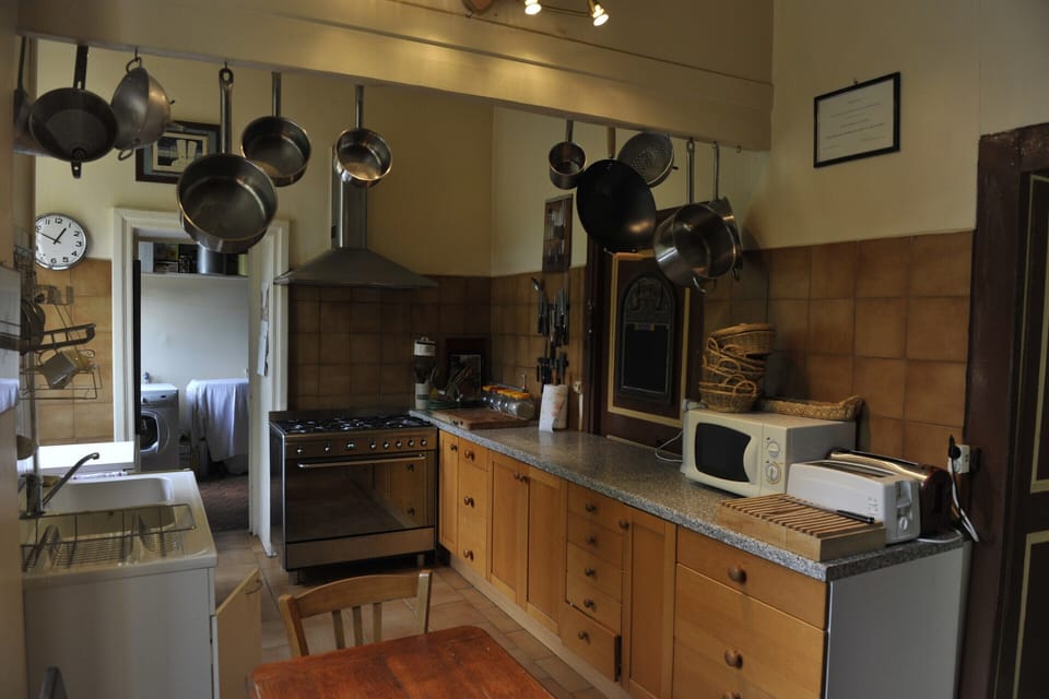 House | Private kitchen | Fridge, stovetop, highchair