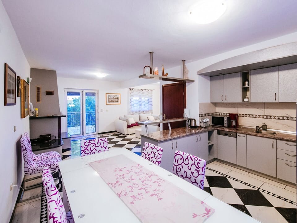 House | Private kitchen | Electric kettle