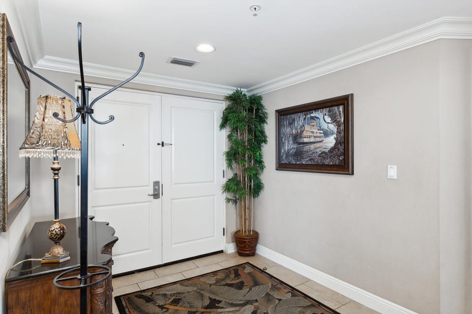 Entryway 1.1