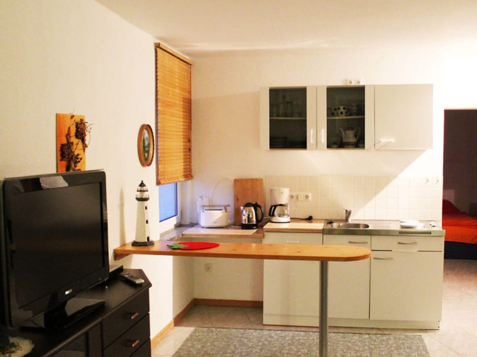 Bungalow | Private kitchen | Electric kettle