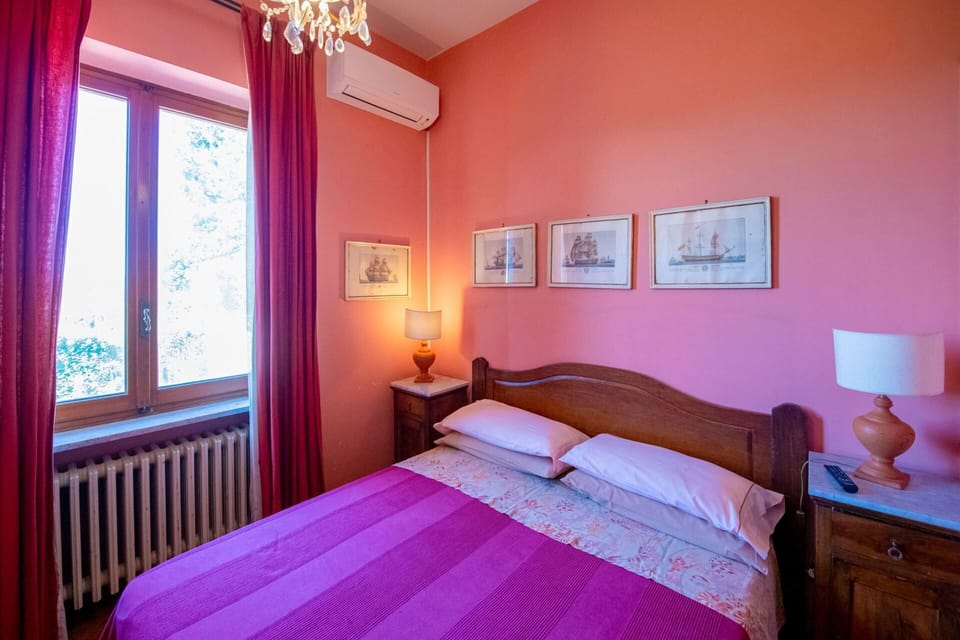 Interior Design, Wall, Furniture, Bedroom, Bed, Bed Sheet, Textile, Linens, Floor, Room