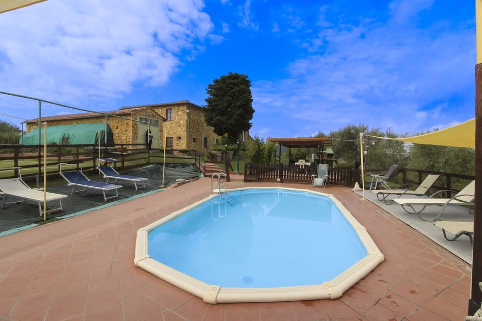 Swimming Pool, Resort, Outdoor Furniture, Eco Hotel, Hotel, Chair, Villa, Shade, Hacienda, Umbrella