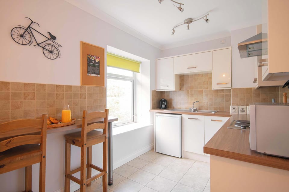 Well equipped kitchen 