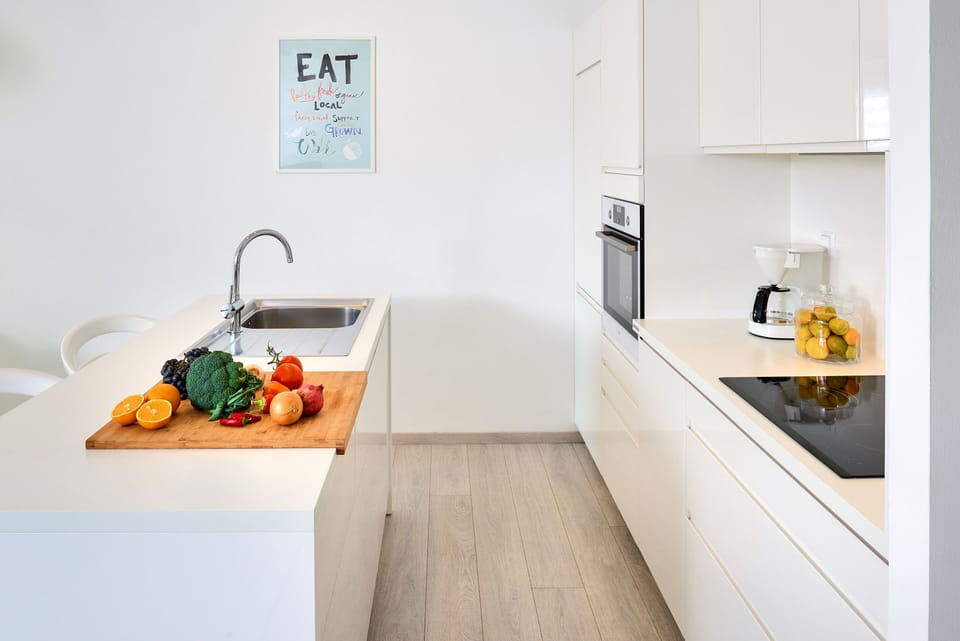 Fully equipped kitchen