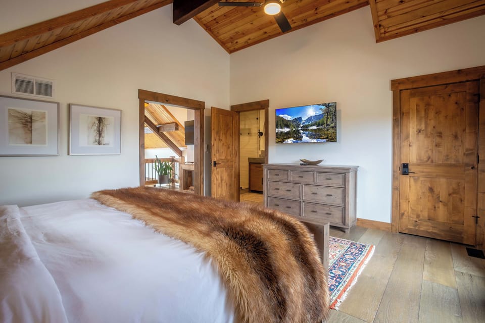 Upper Master Bedroom