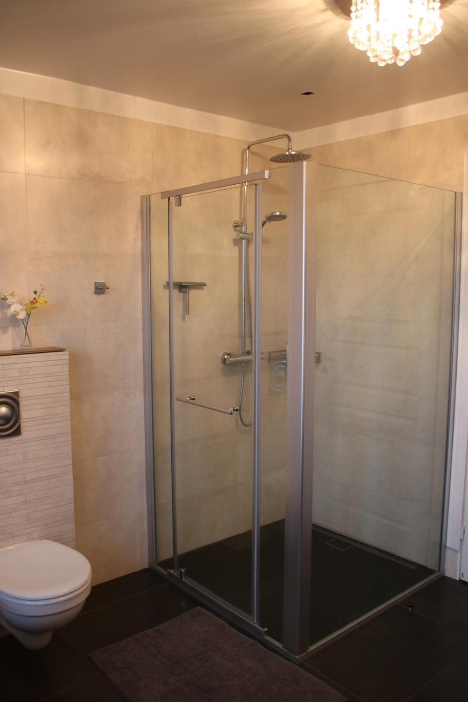 Big cozy shower  