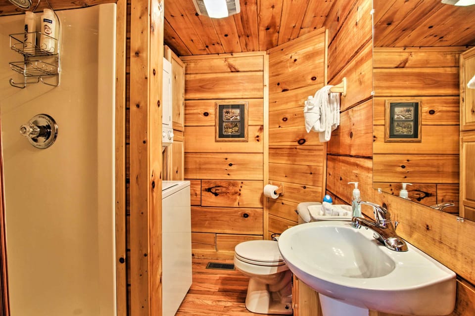 Half Bath | Washer/Dryer