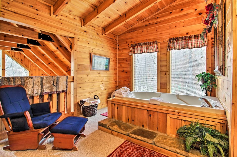 En-Suite Bathroom