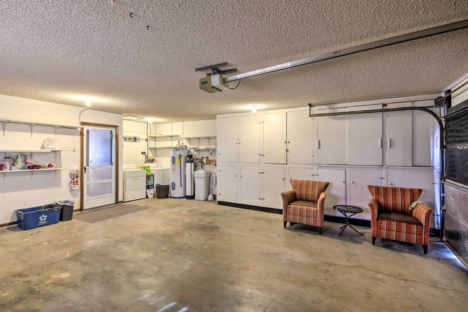 Garage Parking (2 Vehicles)