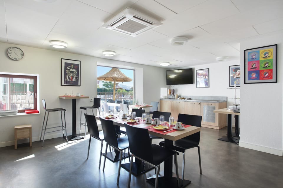 Enjoy breakfast on-site for an additional charge!