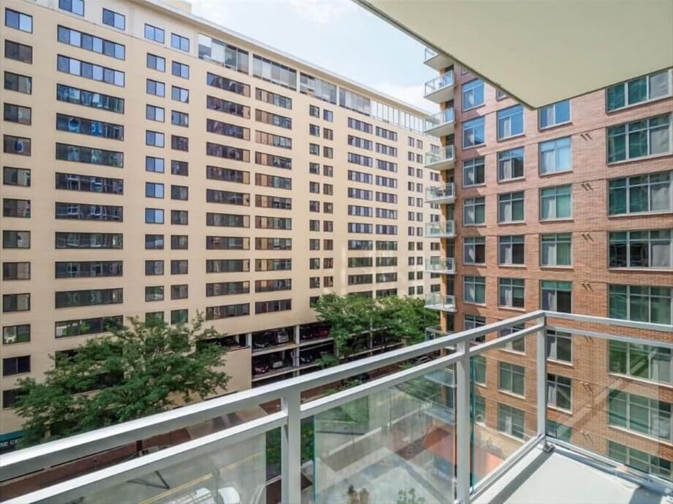 Bethesda 2 Bedroom Misc.