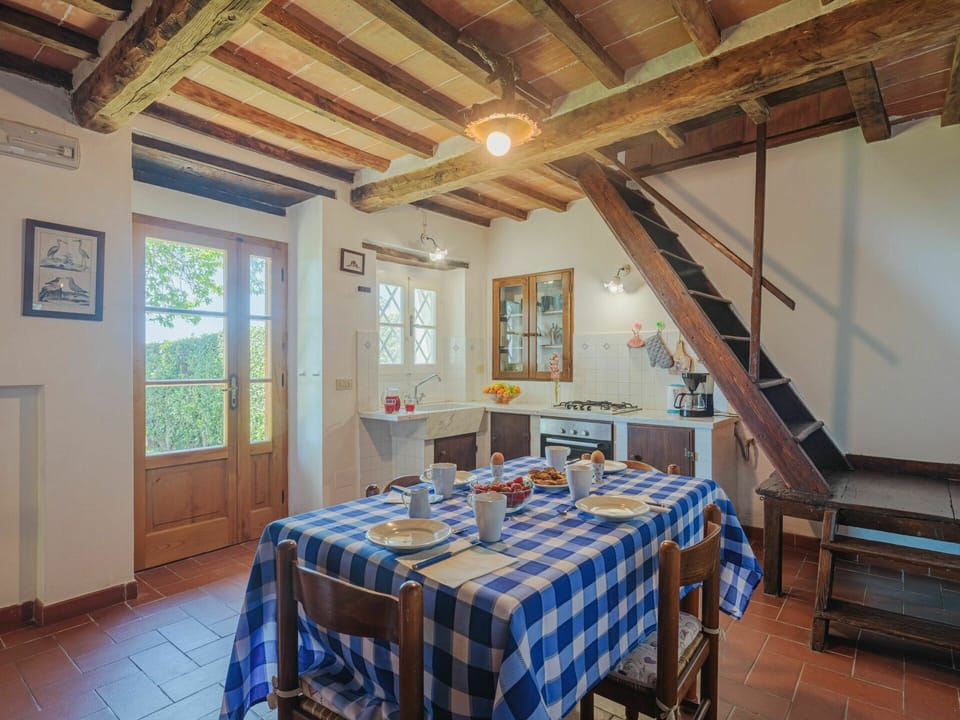 Table, Furniture, Property, Window, Wood, Chair, Interior Design, Lighting, Architecture, Floor