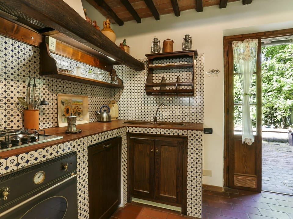 Building, Property, Wood, Cabinetry, Countertop, House, Interior Design, Kitchen, Architecture, Wood Stain