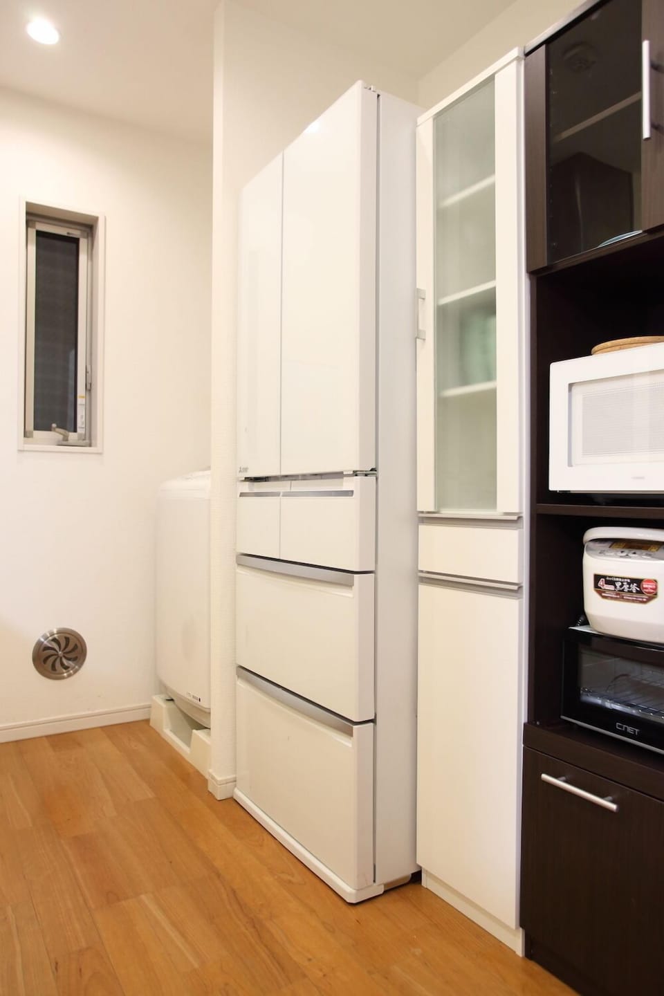 House, 3 Bedrooms | Private kitchenette | Fridge, microwave, stovetop, electric kettle