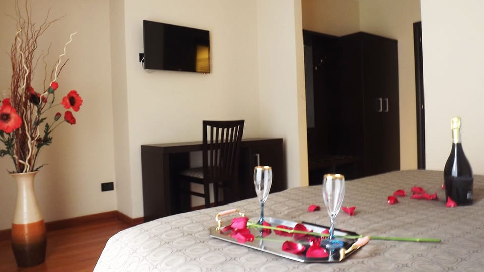 Room service - dining