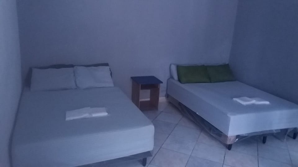 Laptop workspace, WiFi (free)