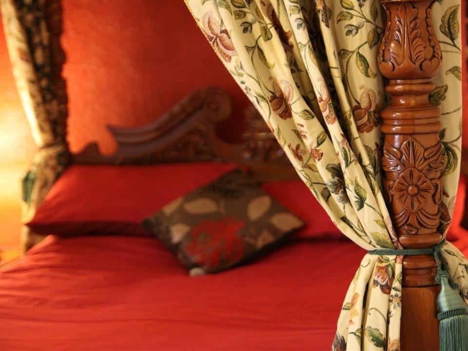 Double Room, Ensuite ((Four poster bed))