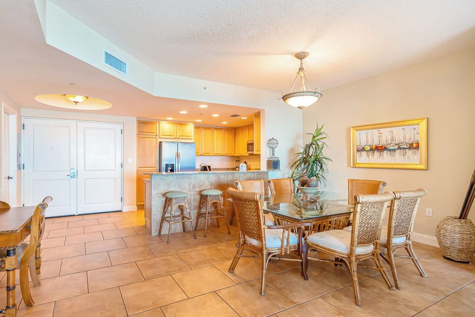 Dining Room 1.0