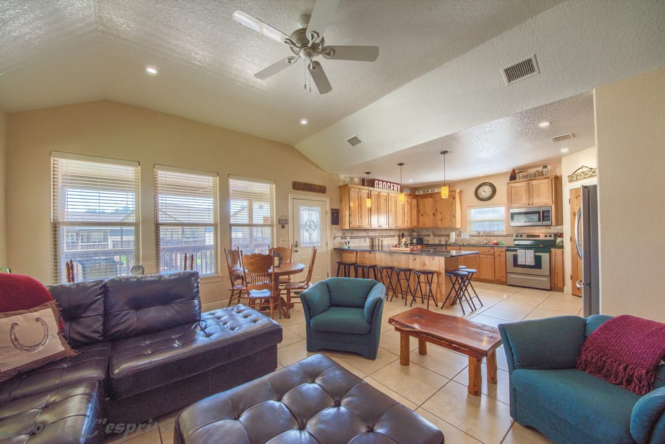 Oh so cozy living area!