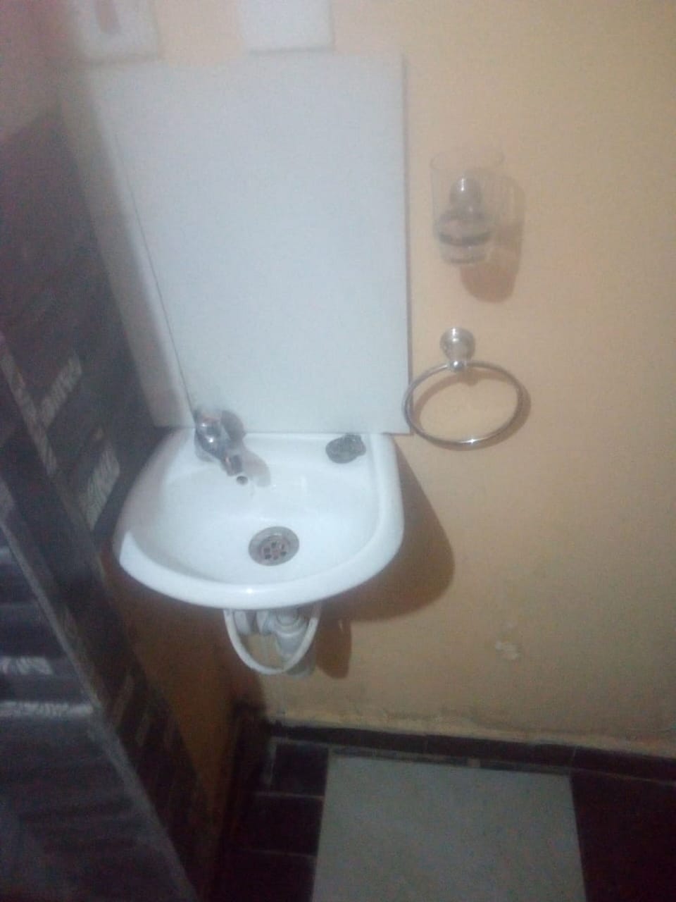 Single Room | Bathroom sink