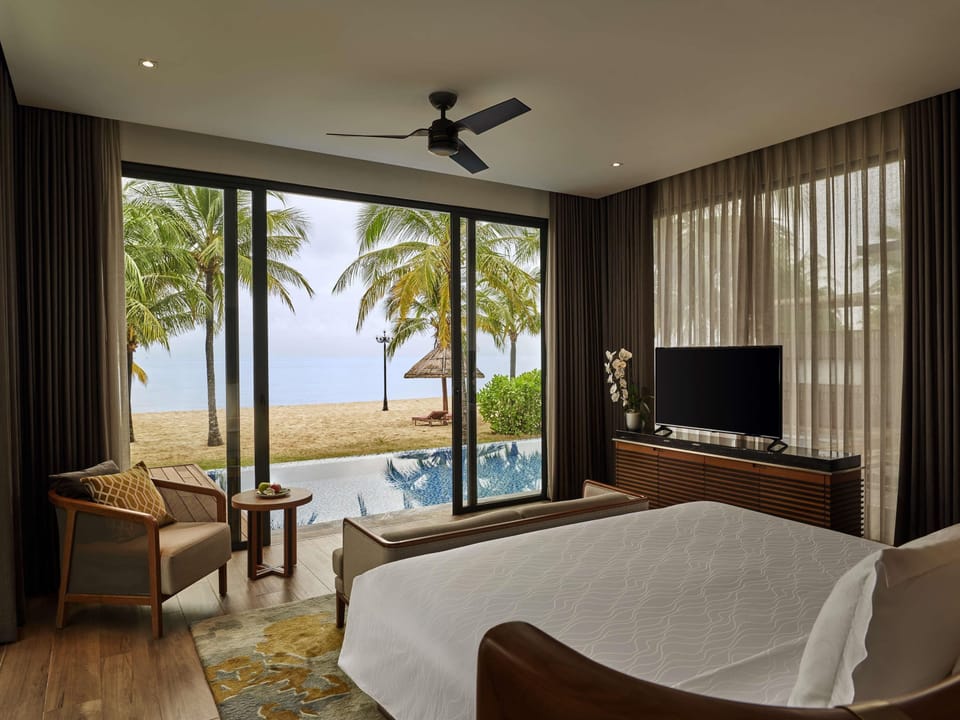 Three bedroom Villa with Private Pool - Beach Front | Minibar, in-room safe, individually decorated, individually furnished